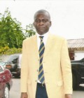 Rencontre Homme Cameroun à yaoundé : Henri, 53 ans